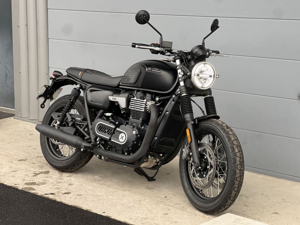 BRIXTON MOTORCYCLES CROMWELL 1200 4