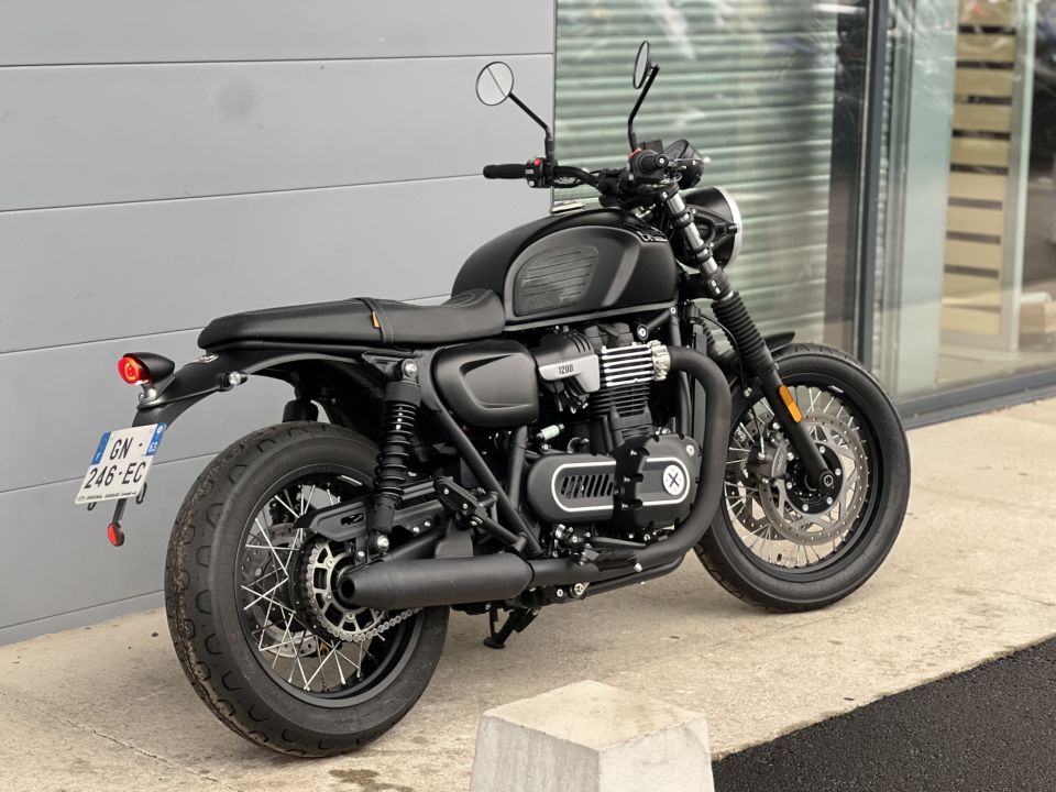 BRIXTON MOTORCYCLES CROMWELL 1200 4