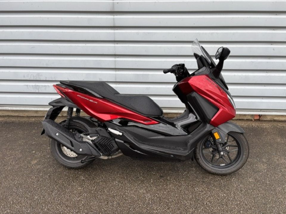 HONDA FORZA 125 ABS 4