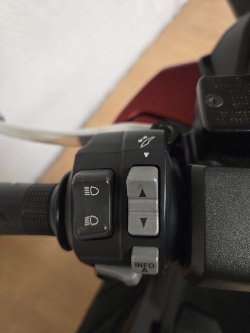 HONDA NSS FORZA 125 4