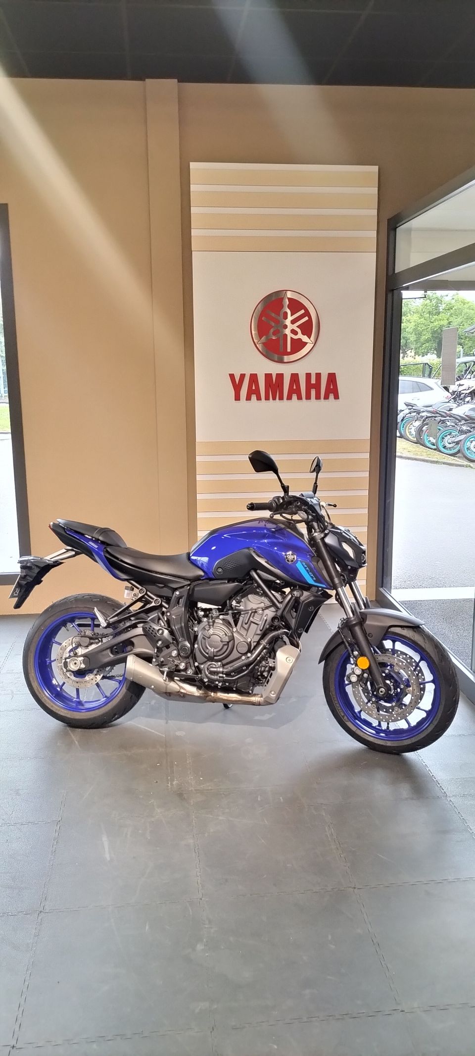 YAMAHA MT-07 (47.5CV) 4