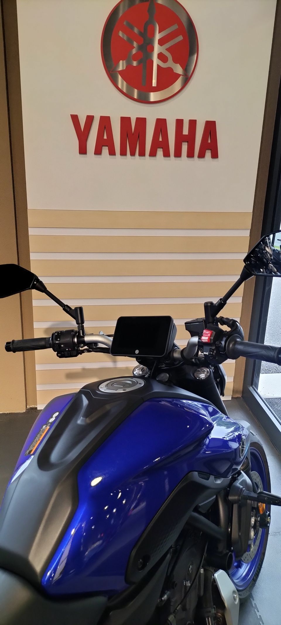 YAMAHA MT-07 (47.5CV) 4