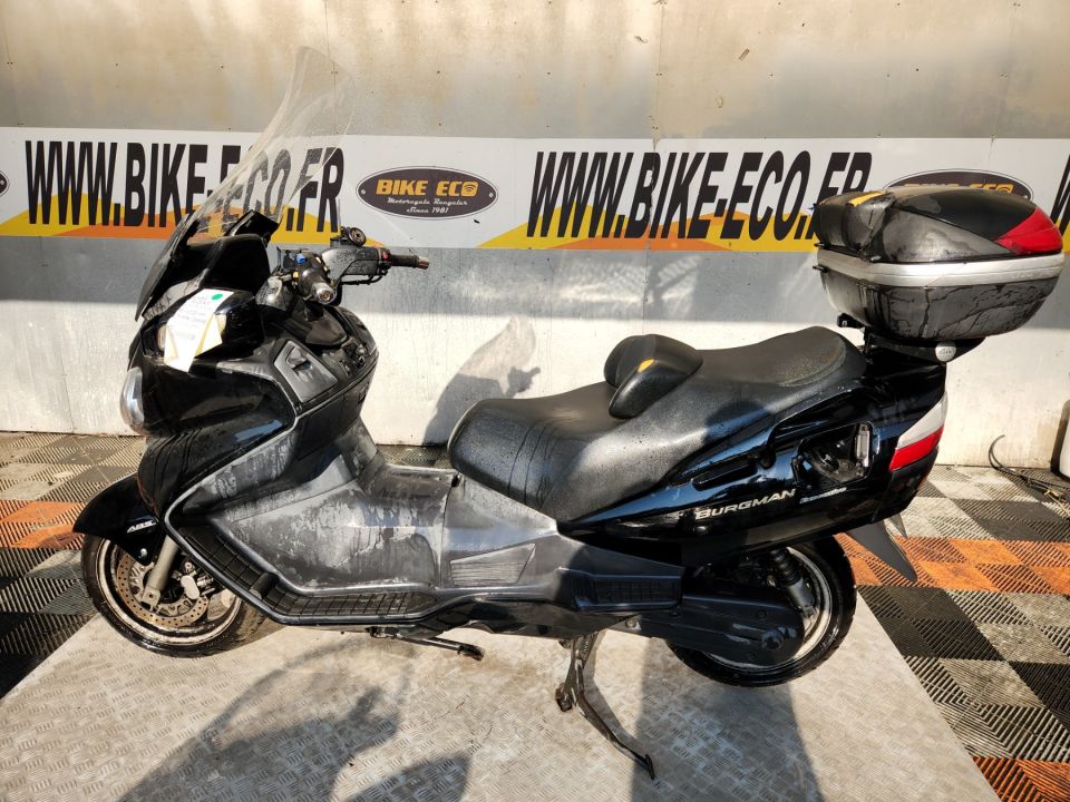 SUZUKI BURGMAN 650 4