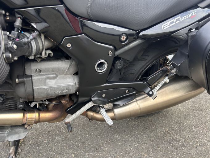 MOTO GUZZI 1200 SPORT 4