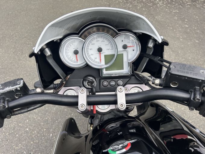 MOTO GUZZI 1200 SPORT 4