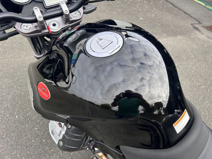MOTO GUZZI 1200 SPORT 4