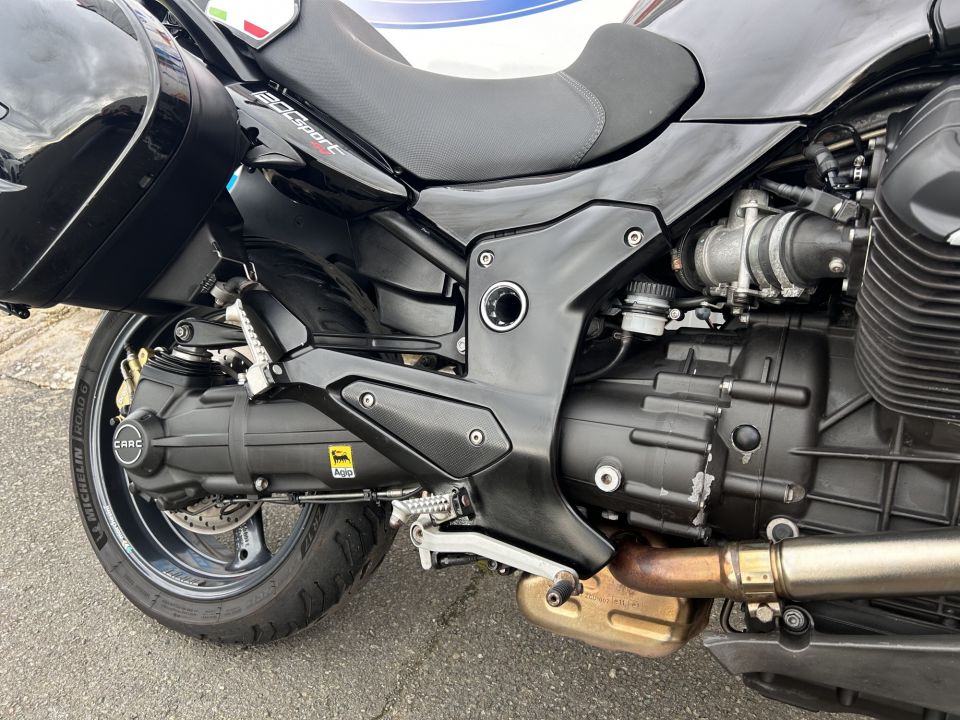 MOTO GUZZI 1200 SPORT 4