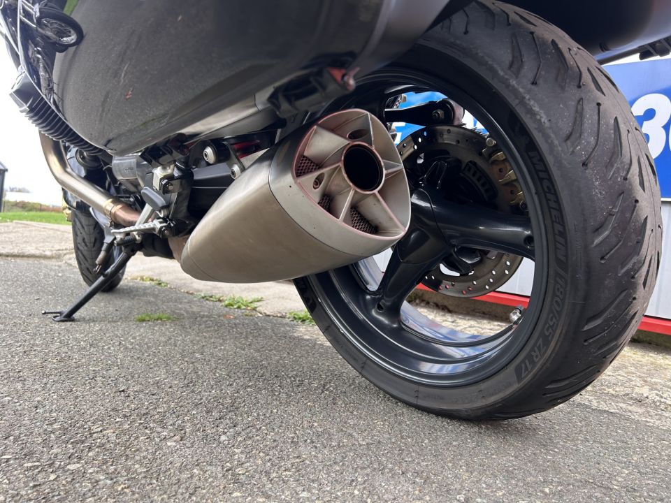 MOTO GUZZI 1200 SPORT 4