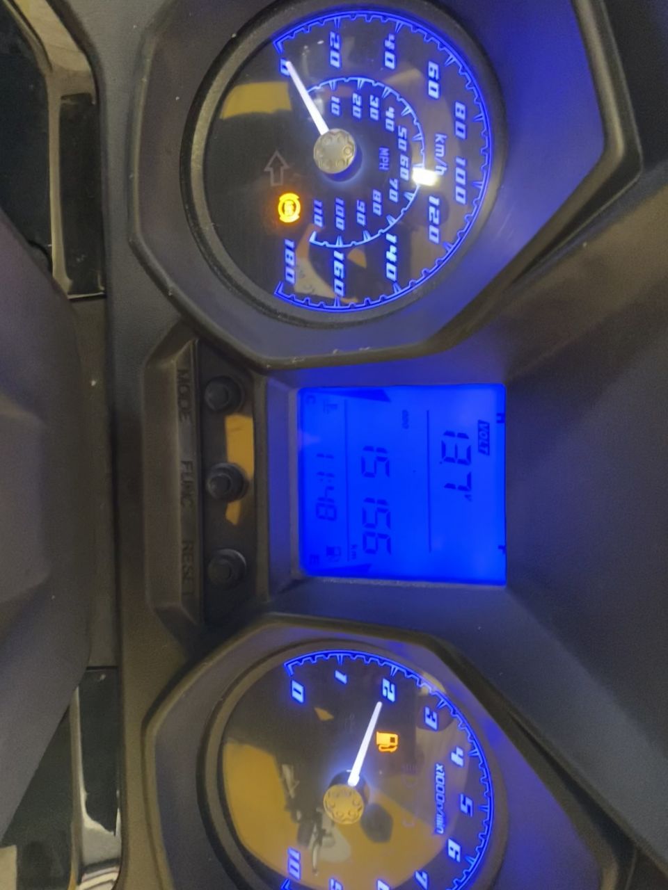 KYMCO DOWNTOWN 350 ABS 4