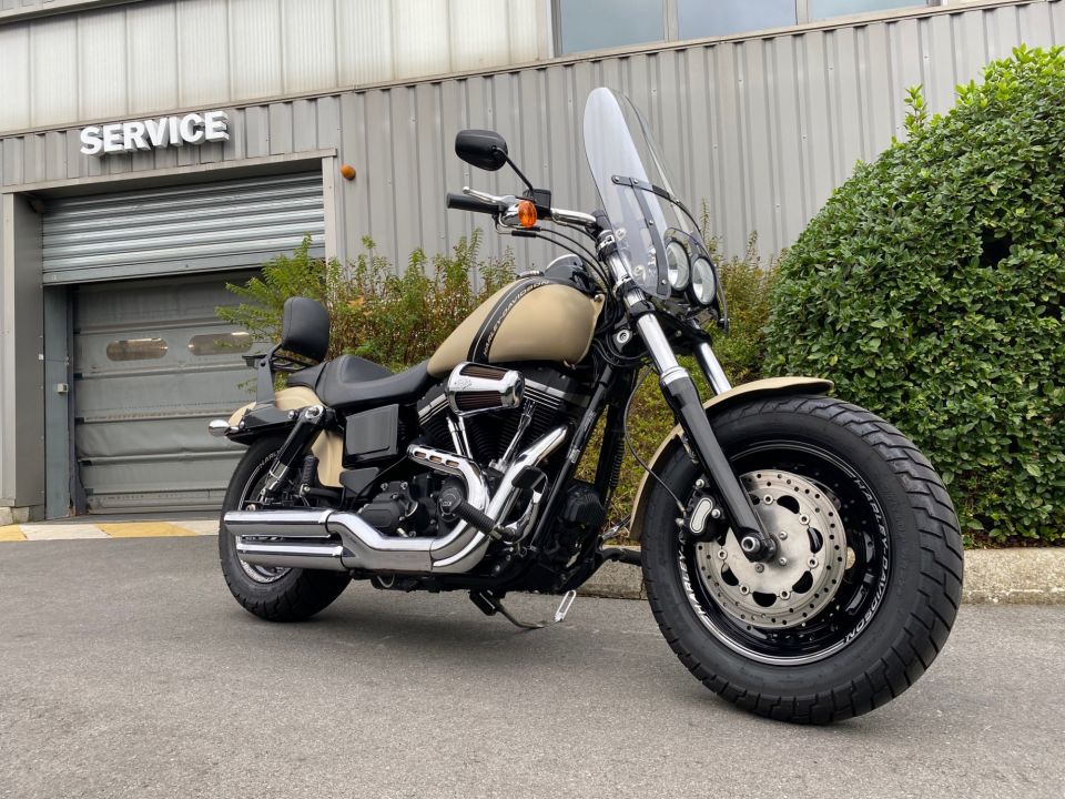 HARLEY-DAVIDSON DYNA FAT BOB 1690 4