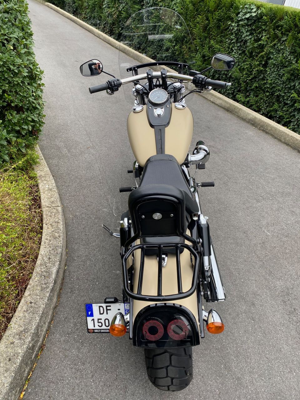 HARLEY-DAVIDSON DYNA FAT BOB 1690 4