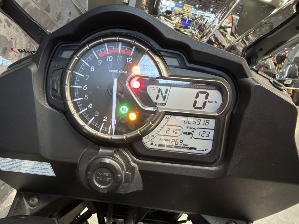 SUZUKI DL V-STROM 1000 4