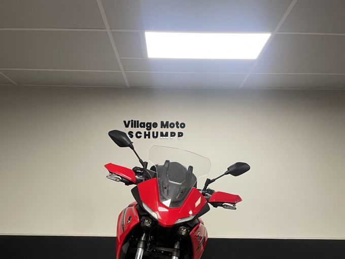 YAMAHA TRACER 7 4