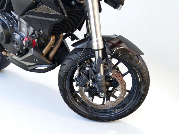 VOGE R 500 4