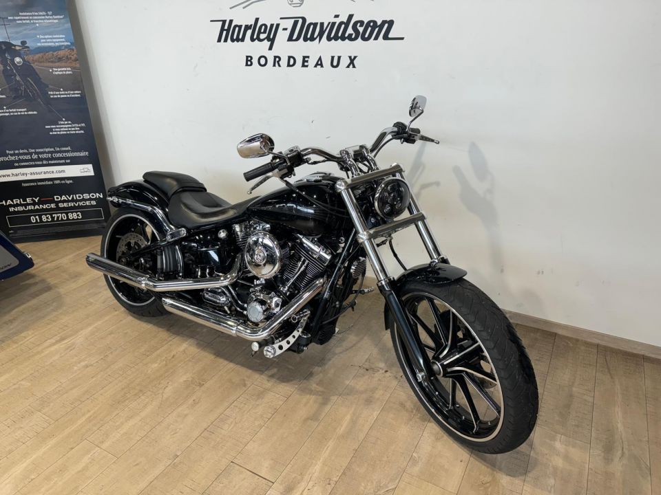 HARLEY-DAVIDSON SOFTAIL BREAKOUT 1690 4