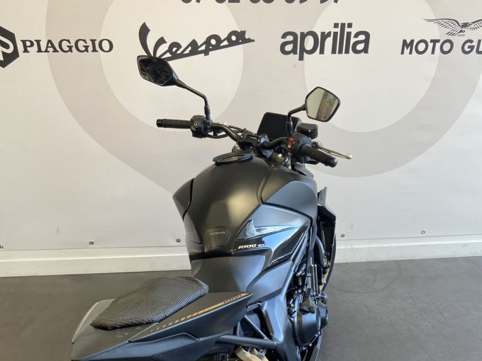 HONDA CB 1000 Hornet 4
