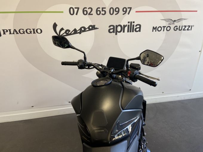 HONDA CB 1000 Hornet 4