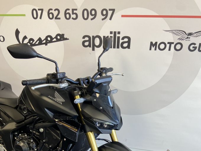 HONDA CB 1000 Hornet 4