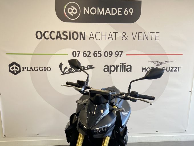 HONDA CB 1000 Hornet 4