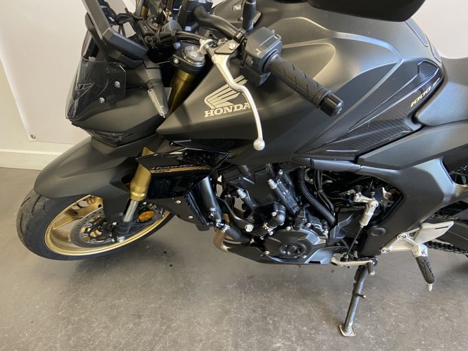 HONDA CB 1000 Hornet 4