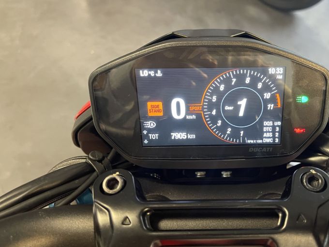 DUCATI HYPERMOTARD SP 4