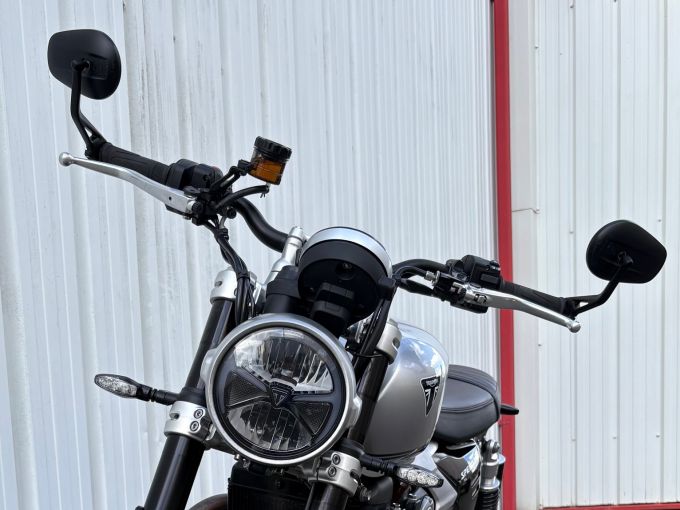 TRIUMPH SPEED TWIN 1200 4