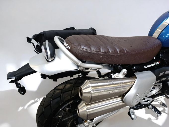 TRIUMPH SCRAMBLER 1200 XC 4