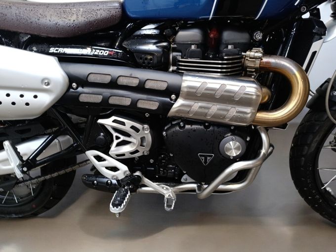 TRIUMPH SCRAMBLER 1200 XC 4