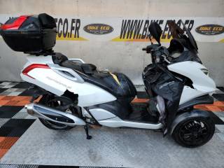 PEUGEOT METROPOLIS 400 - 2015