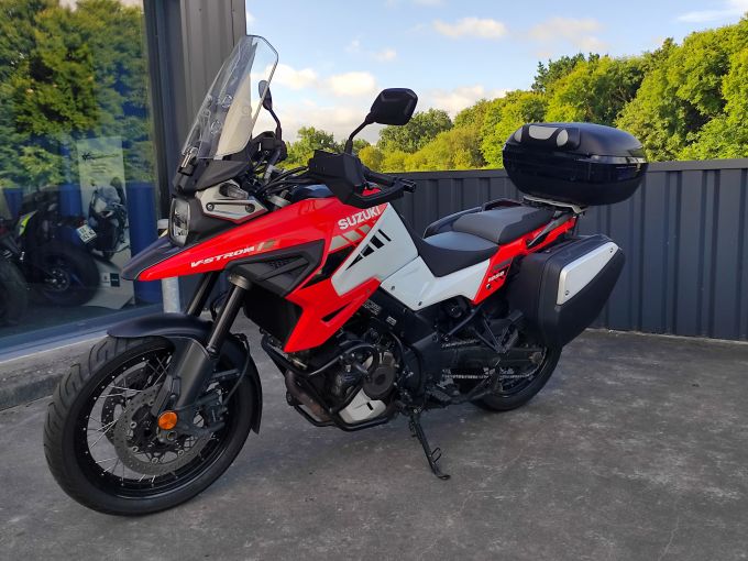SUZUKI DL V-STROM 1050XT 4