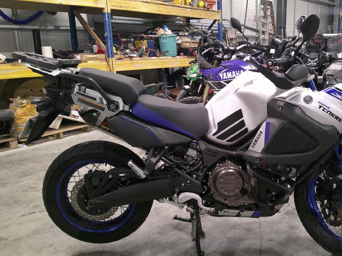 YAMAHA XT1200Z 4