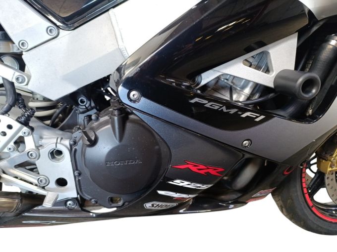 HONDA CBR 900 RR 4