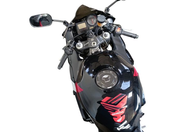 HONDA CBR 900 RR 4