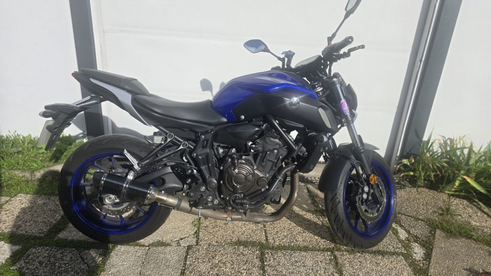 YAMAHA MT-07 (47.5CV) 4