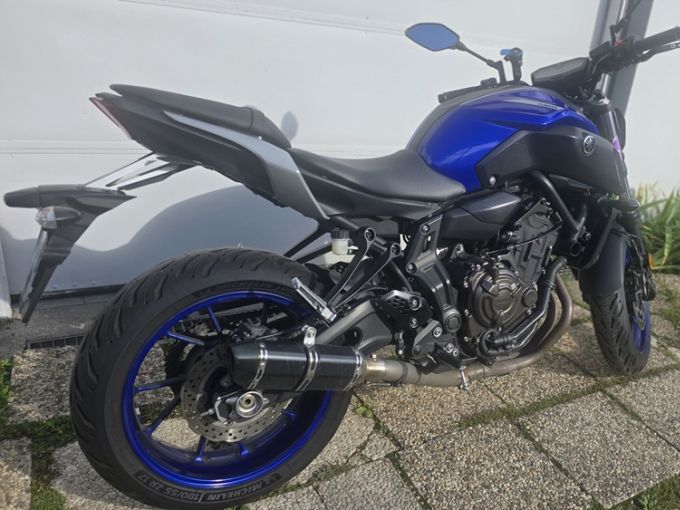 YAMAHA MT-07 (47.5CV) 4