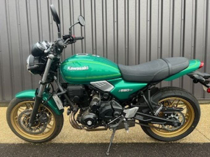 KAWASAKI Z 650 4