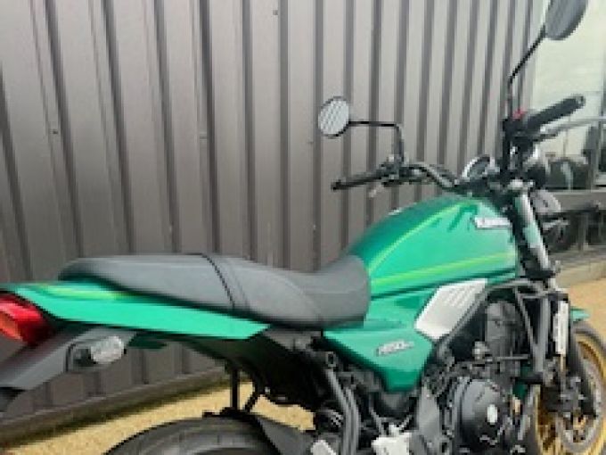 KAWASAKI Z 650 4