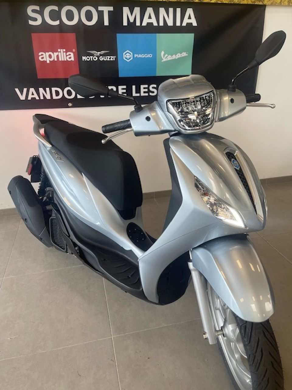 PIAGGIO MEDLEY 125 Iget 4