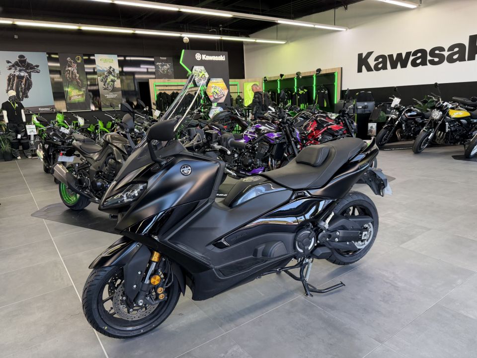 YAMAHA XP T-MAX 560 TECH MAX 4