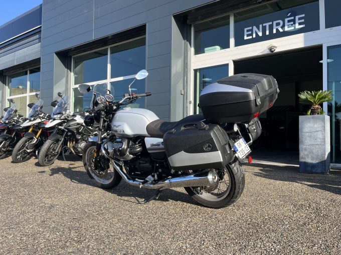 MOTO GUZZI V7 SPECIAL 4