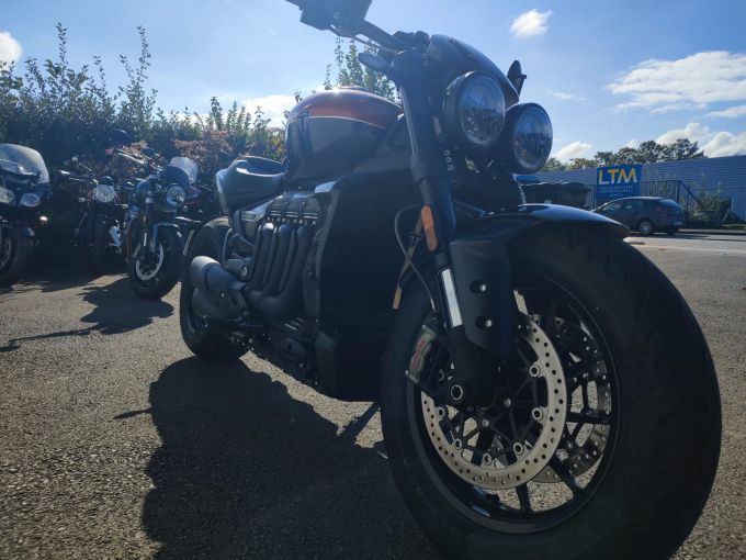 TRIUMPH ROCKET 3 R 4