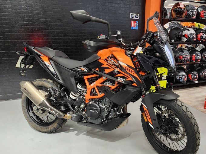 KTM 390 ADVENTURE 4