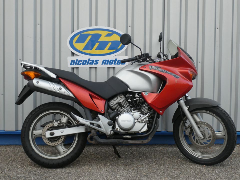 HONDA VARADERO 125 4