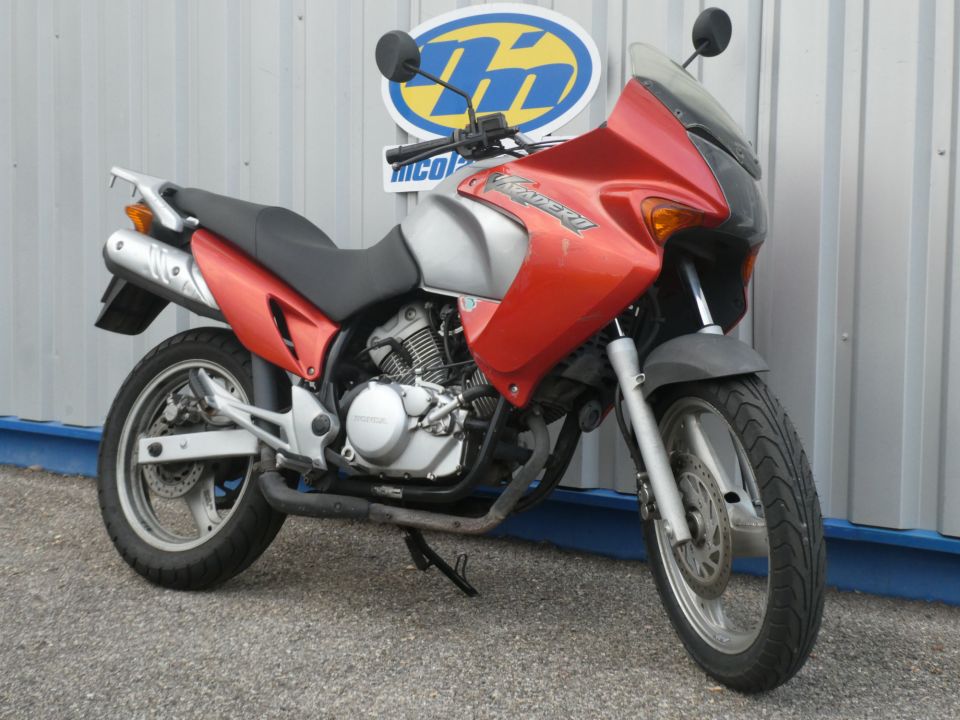 HONDA VARADERO 125 4