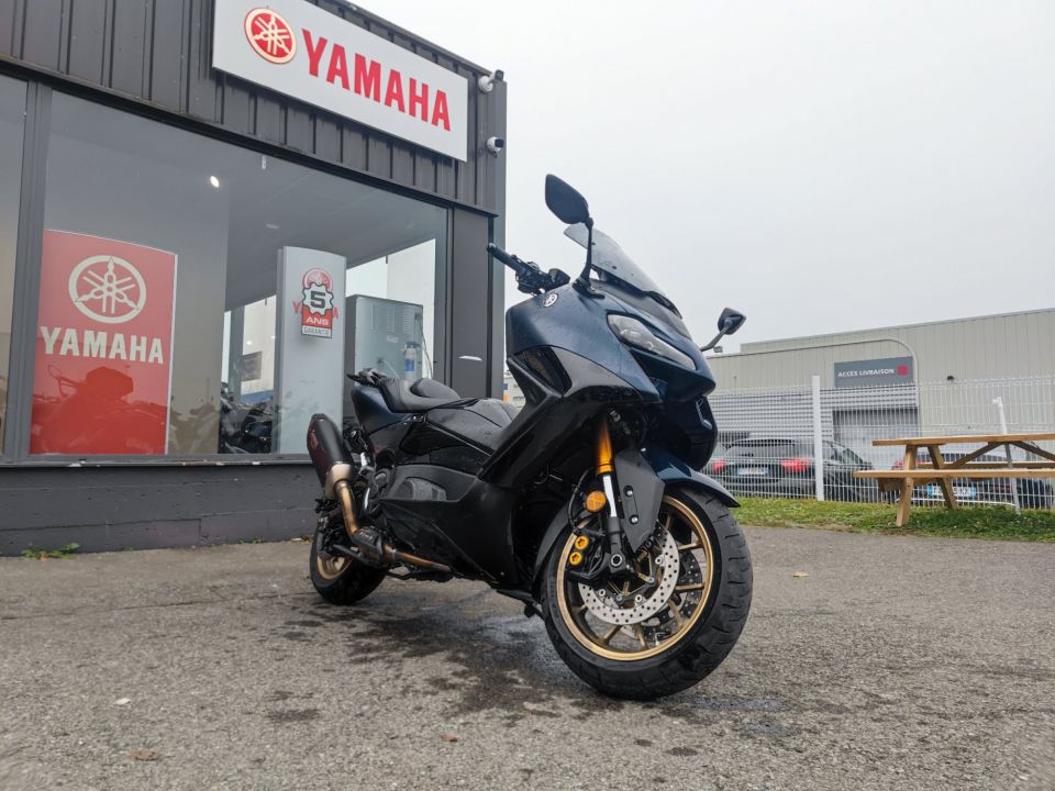 YAMAHA XP T-MAX 560 TECH MAX 4
