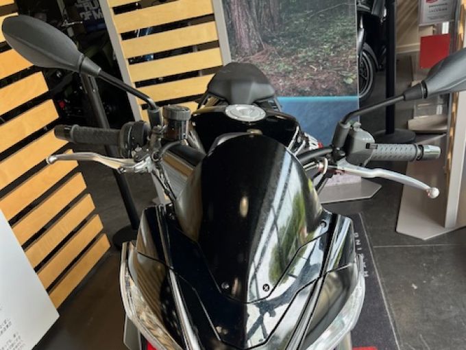 APRILIA TUONO 660 FACTORY 4
