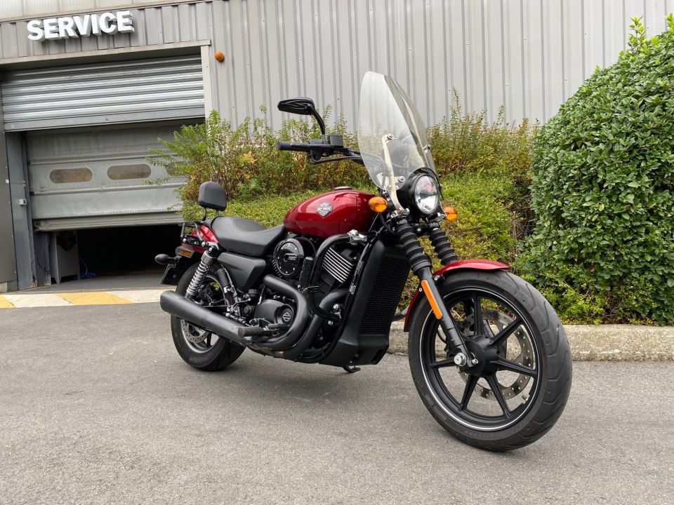 HARLEY-DAVIDSON STREET 750 4