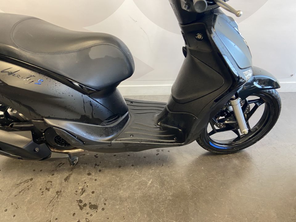 PIAGGIO LIBERTY S 125 Iget 4