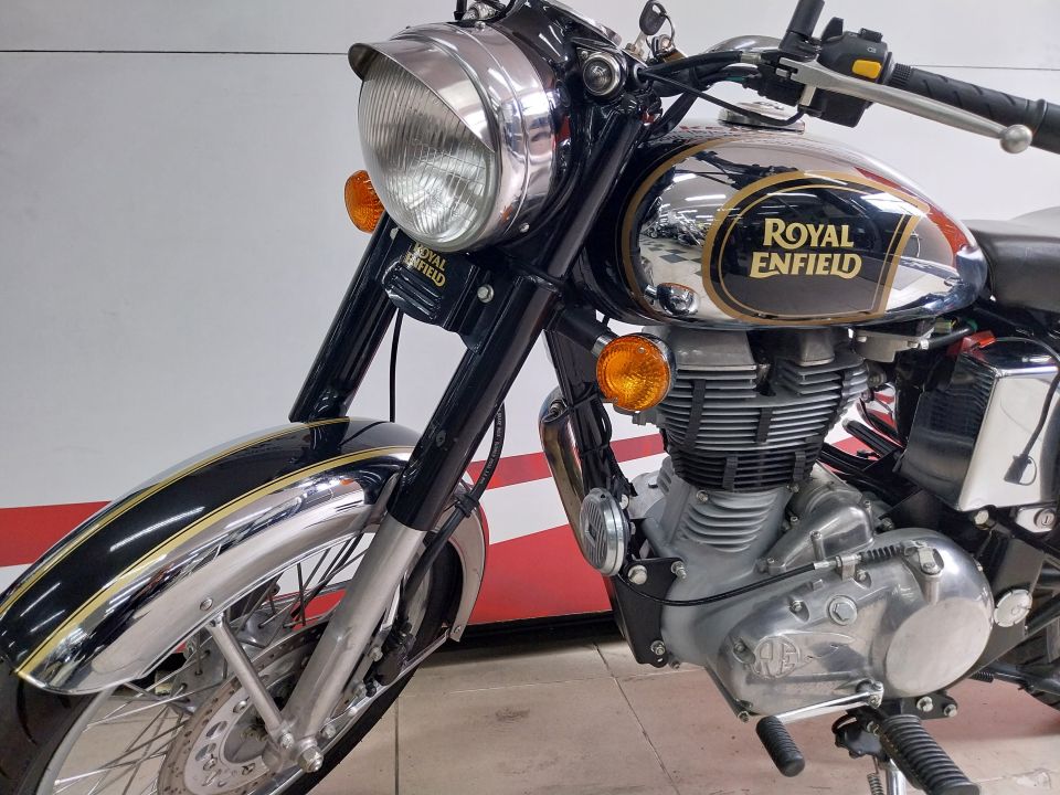 ROYAL ENFIELD BULLET 500 CLASSIC 4