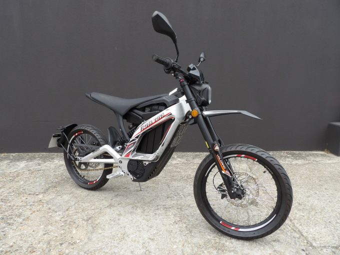 UGBEST FRISON VIPER 50 ELECTRIQUE 4